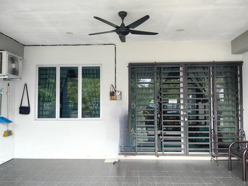 For Sale - Desa kelulut marang