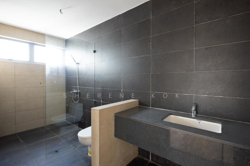 Gated & Guarded 3 Storey Detached Bungalow @ Windsor Estate Jalan Hup Kee Prime Location untuk Untuk Dijual - RM 2,050,000, Mac 2026 - Bathroom - PropertyGuru.com.my