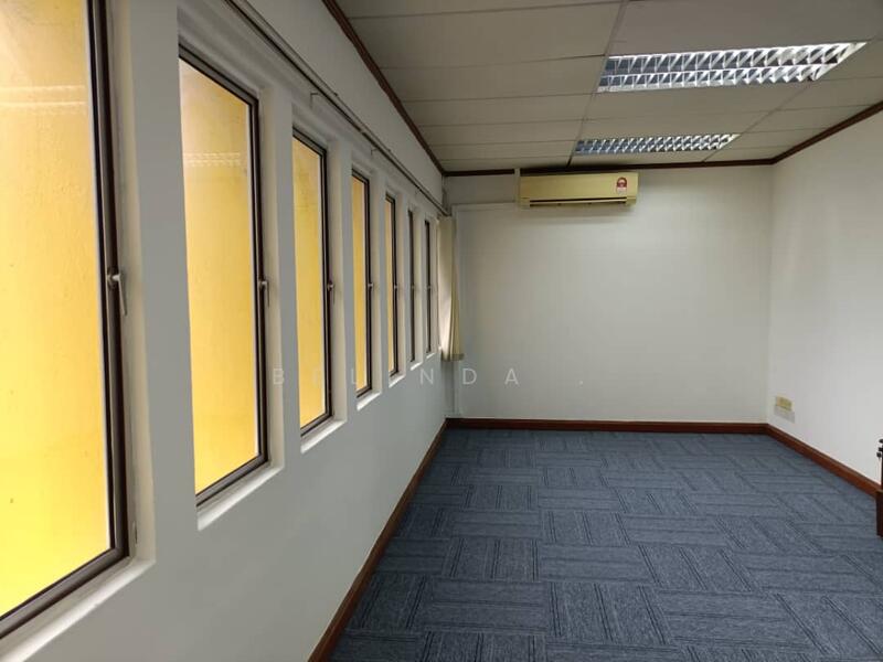 Kedai / Pejabat untuk Disewa di Seksyen 52 (Petaling Jaya) - Belinda . - Interior - PropertyGuru.com.my