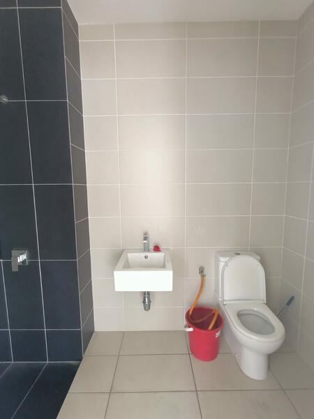 2-storey Terraced House for Sale in Eco Majestic (Semenyih) - CK Law - Bathroom - PropertyGuru.com.my