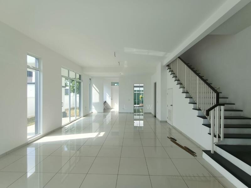 2-storey Terraced House for Sale in Eco Majestic (Semenyih) - CK Law - Living Room - PropertyGuru.com.my