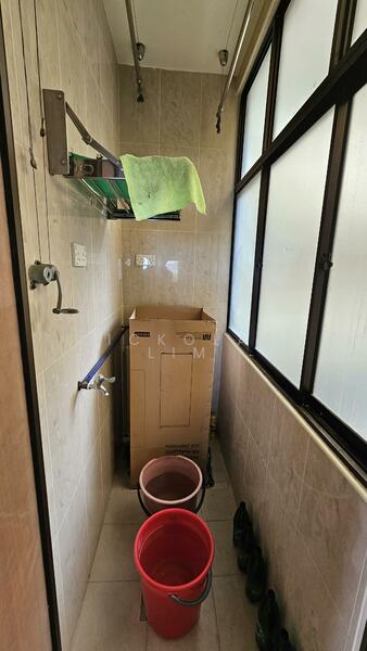 Kondominium untuk Dijual di Eden Fairway Condominium - Nickolas Lim - Bathroom - PropertyGuru.com.my