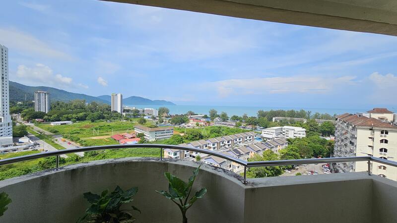 Kondominium untuk Dijual di Eden Fairway Condominium - Nickolas Lim - Balcony - PropertyGuru.com.my