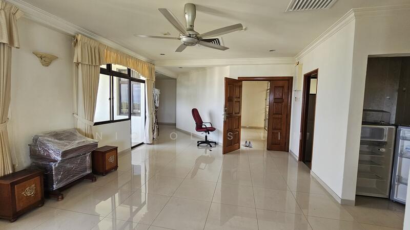 Kondominium untuk Dijual di Eden Fairway Condominium - Nickolas Lim - Living Room - PropertyGuru.com.my