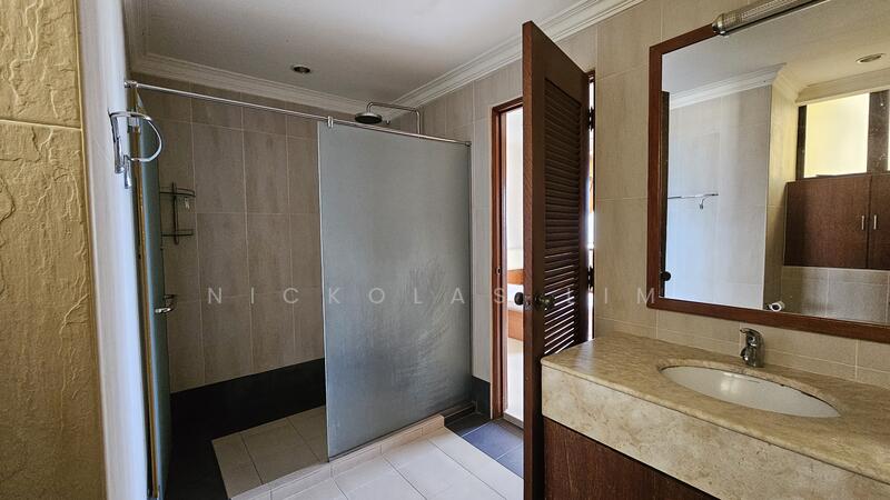 Kondominium untuk Dijual di Eden Fairway Condominium - Nickolas Lim - Bathroom - PropertyGuru.com.my