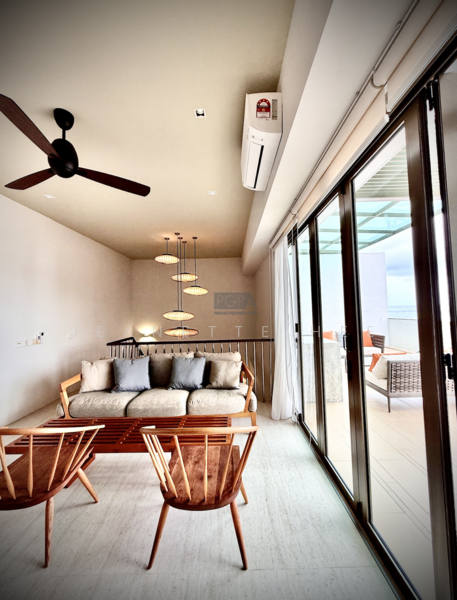 Kondominium untuk Dijual di By The Sea - Jeanette Hee - Living Room - PropertyGuru.com.my
