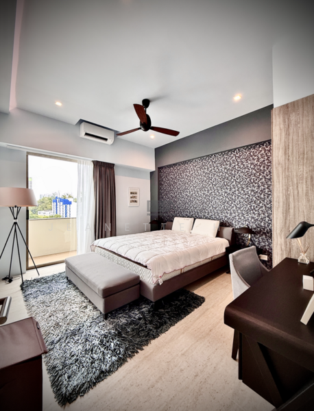 Kondominium untuk Dijual di By The Sea - Jeanette Hee - Bedroom - PropertyGuru.com.my