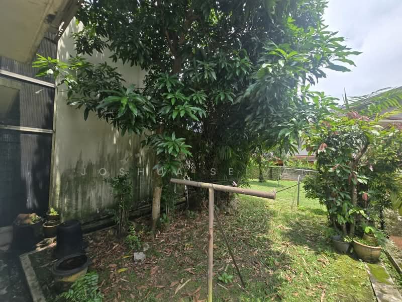 Bungalow for Sale in Taman Bukit Pantai (Bangsar) - Joshua Selvan - Garden - PropertyGuru.com.my