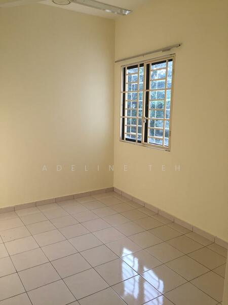 Kondominium untuk Dijual di Desa Permai - Adeline Teh - Bedroom - PropertyGuru.com.my