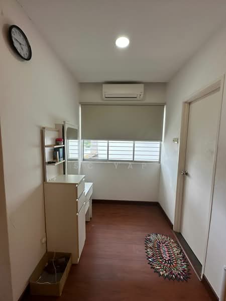 Rumah Berkembar untuk Dijual di Bandar Nusaputra (Puchong) - SC Yap - Corridor - PropertyGuru.com.my
