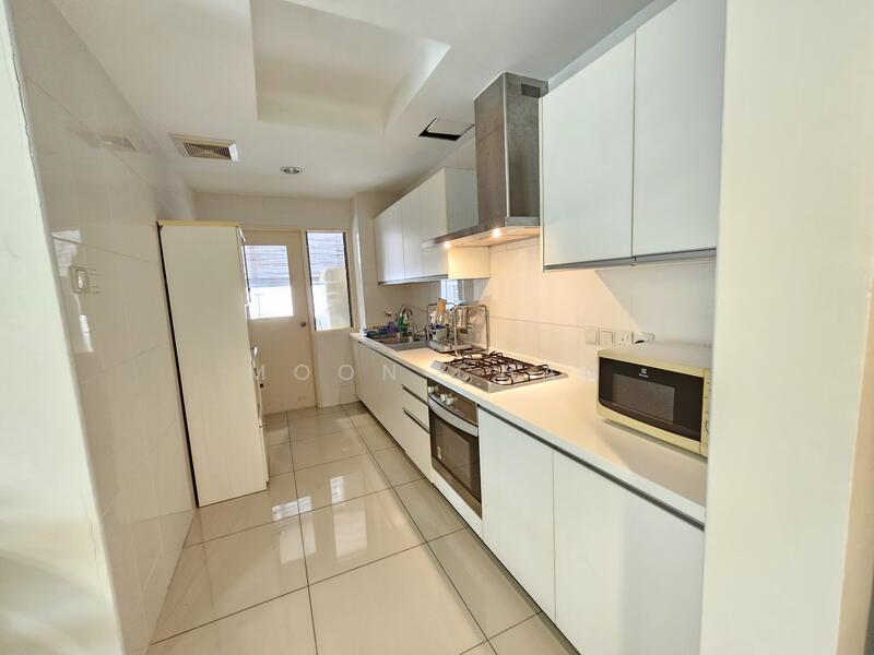 Service Residence for Sale at Solaris Dutamas - Moon Chan - Kitchen - PropertyGuru.com.my