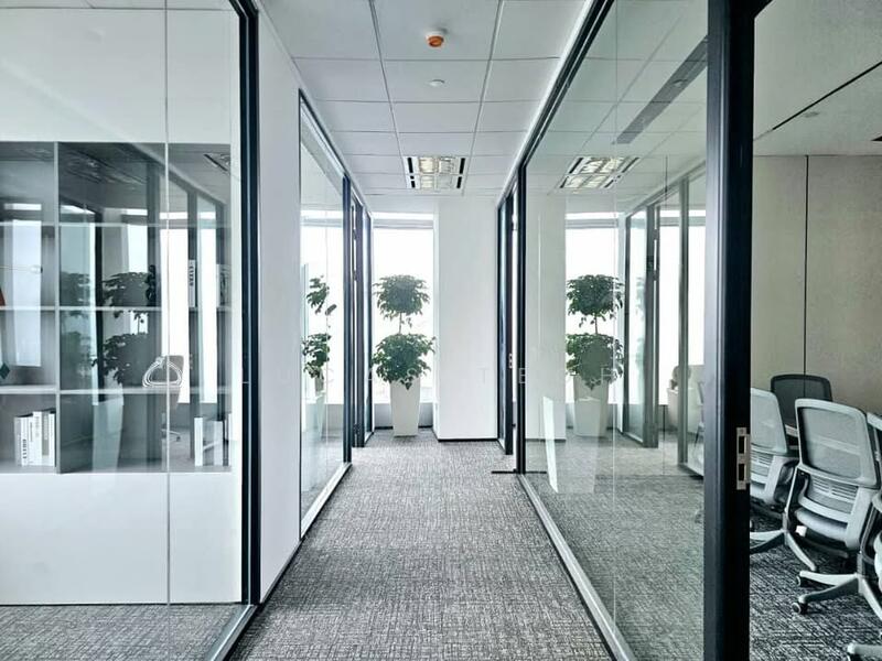 Office for Rent in Tun Razak Exchange (Kuala Lumpur) - Lucas Teoh - Corridor - PropertyGuru.com.my