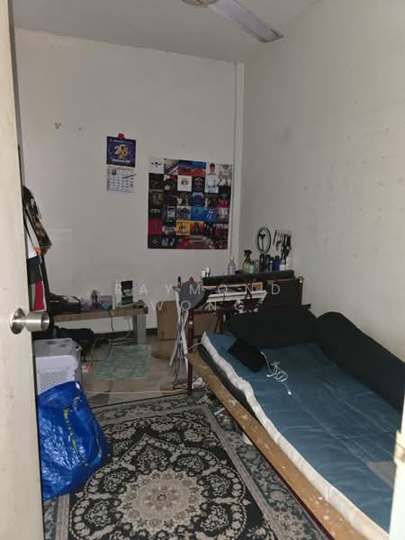 Kondominium untuk Dijual di Pandan Heights Condominium - Raymond Wong - Bedroom - PropertyGuru.com.my