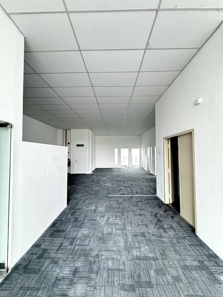 Factory for Sale in Shah Alam (Selangor) - Wan Azemi Wan Daud - Corridor - PropertyGuru.com.my