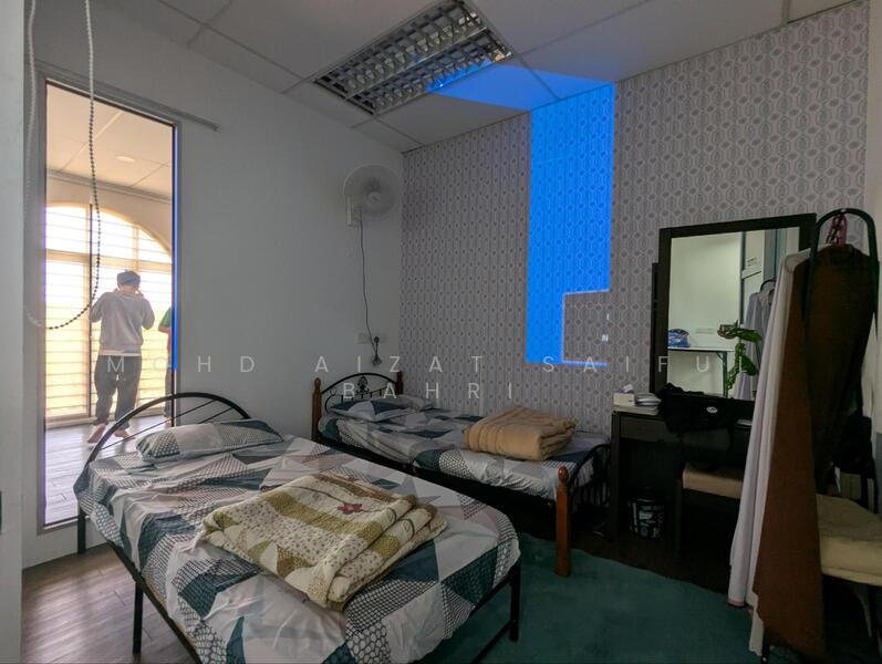 Untuk Dijual - Plaza Jelutong