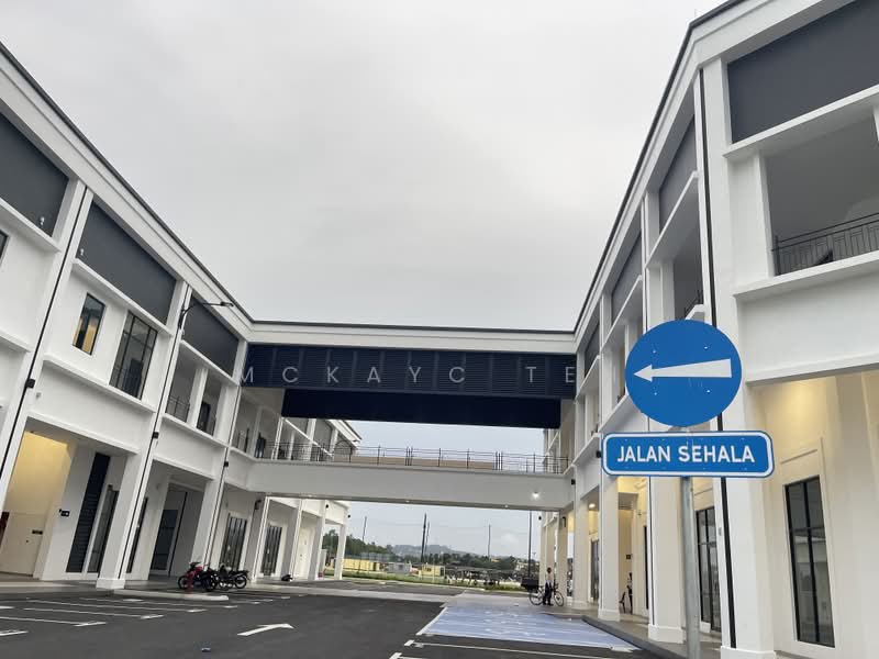 Kedai untuk Disewa di Bandar Puncak Alam (Puncak Alam) - MckayC TEH - Exterior - PropertyGuru.com.my