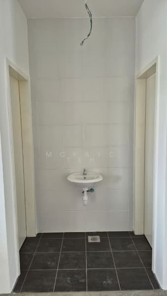 Kedai untuk Disewa di Bandar Puncak Alam (Puncak Alam) - MckayC TEH - Bathroom - PropertyGuru.com.my