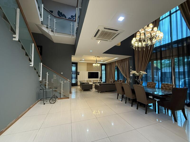 Living Room & Dining Room