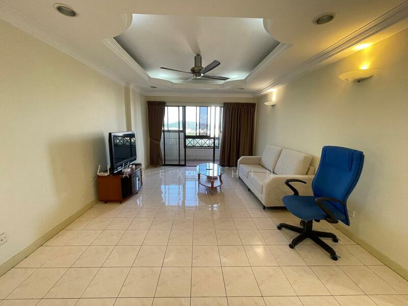 Vista Komanwel C untuk Untuk Disewa - RM 2,100 /bulan, Mac 2026 - Living Room - PropertyGuru.com.my