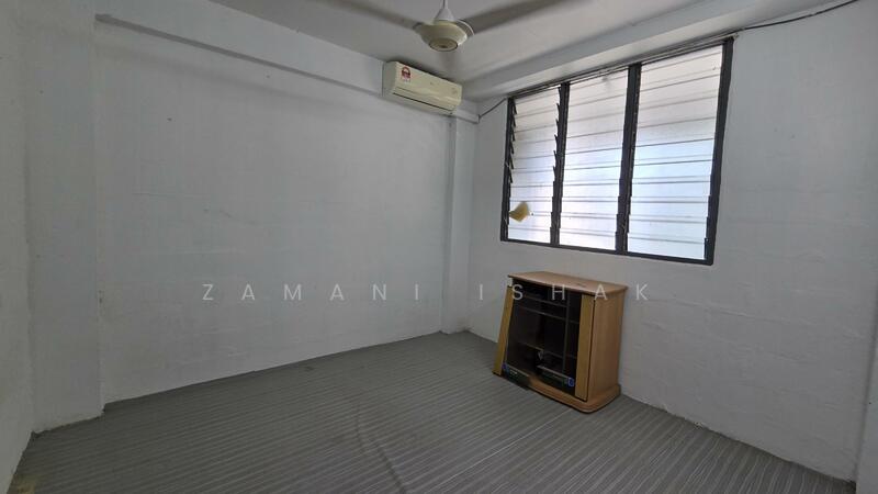 Flat for Sale at Seksyen 1 Wangsa Maju Flat - Zamani Ishak - Interior - PropertyGuru.com.my