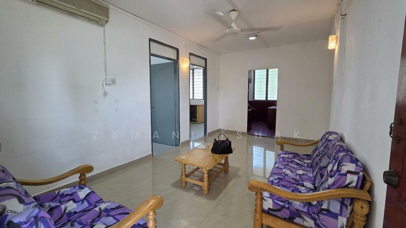 Flat for Sale at Seksyen 1 Wangsa Maju Flat - Zamani Ishak - Living Room - PropertyGuru.com.my