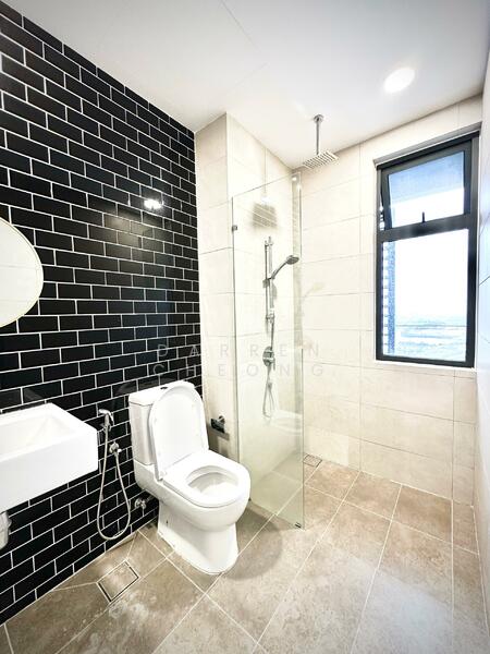 Apartment for Rent at Union Suites - DARREN CHEONG - Bathroom - PropertyGuru.com.my