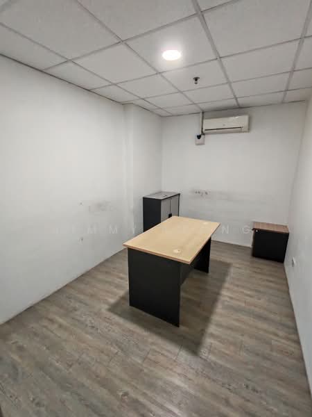 Shop / Office for Rent in Seri Kembangan (Selangor) - Jimmy Leong - PropertyGuru.com.my