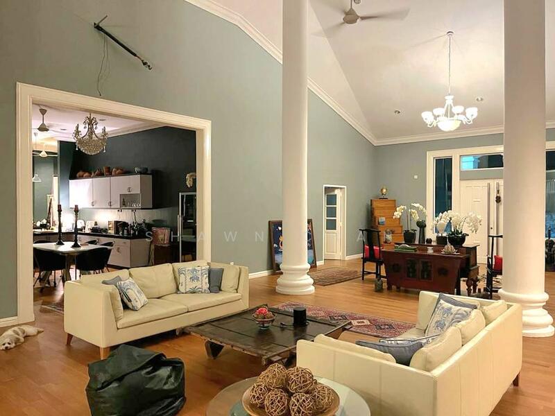 Bungalow for Sale in Leisure Farm (Gelang Patah) - Shawn Chan - Living Room - PropertyGuru.com.my