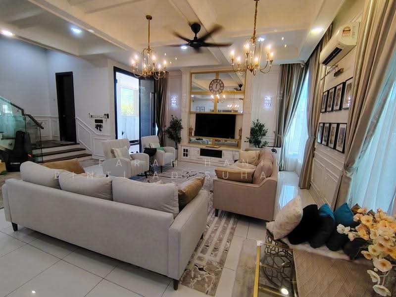 2-storey Terraced House for Sale in Alam Impian (Shah Alam) - FARAH HANIM BINTI AD SUHADAK SUHADAK - Living Room - PropertyGuru.com.my