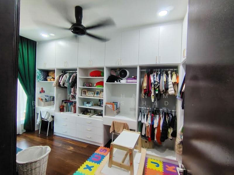 2-storey Terraced House for Sale in Alam Impian (Shah Alam) - FARAH HANIM BINTI AD SUHADAK SUHADAK - Bedroom - PropertyGuru.com.my