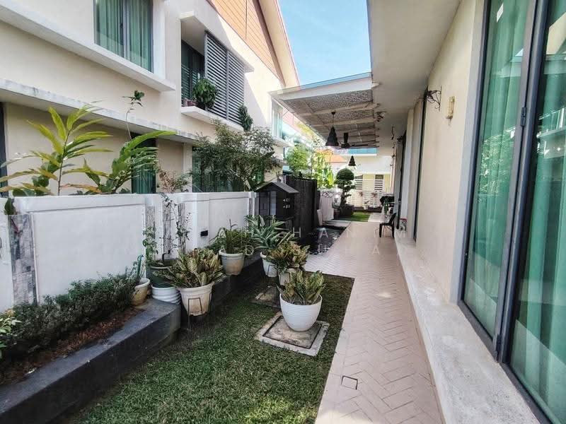 2-storey Terraced House for Sale in Alam Impian (Shah Alam) - FARAH HANIM BINTI AD SUHADAK SUHADAK - Exterior - PropertyGuru.com.my