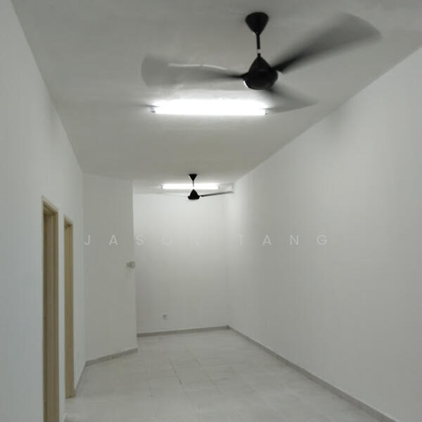 Rumah Teres 1-Tingkat untuk Dijual di Bandar Jaya Putra (Johor Bahru) - Jason Tang - Corridor - PropertyGuru.com.my