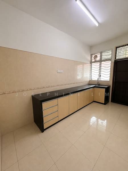 Rumah Teres 2 Tingkat untuk Dijual di Taman Bukit Minyak Indah (Bukit Minyak) - Josephine Lim - Kitchen - PropertyGuru.com.my