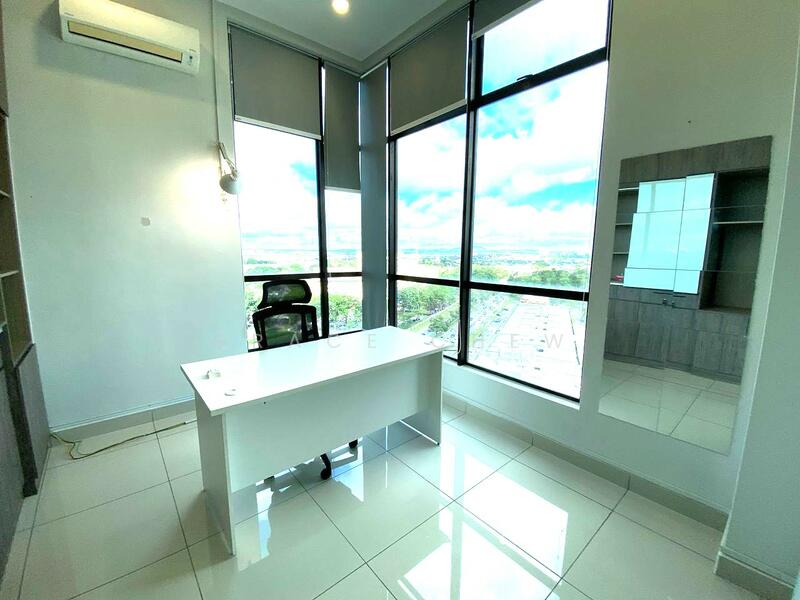 For Sale - Austin 18 - Versatile Business Suites