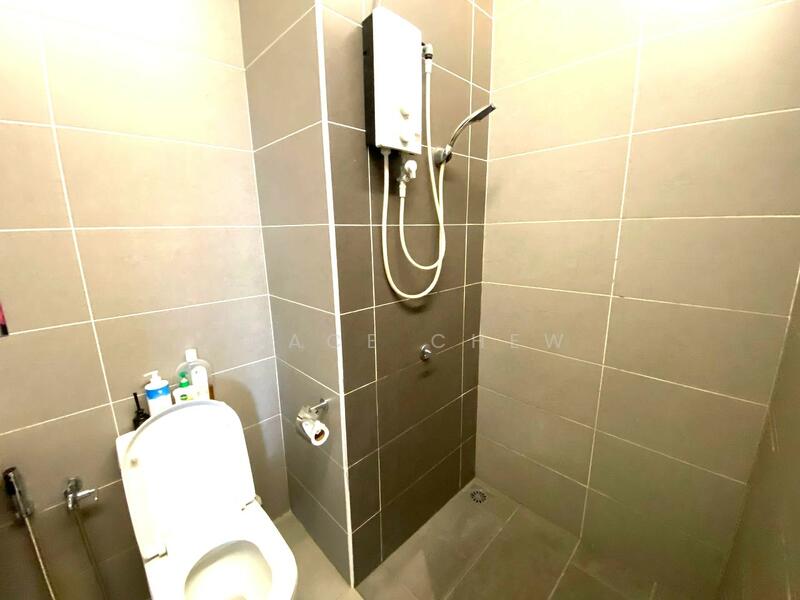 For Sale - Austin 18 - Versatile Business Suites