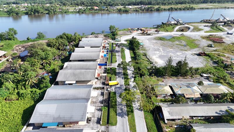 Semi-D Factory for Rent in Pending Industrial Estate (Kuching) - Sherene Kok - Exterior - PropertyGuru.com.my