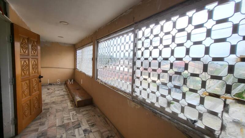 Rumah Teres 2 Tingkat untuk Dijual di Taman Rasah Jaya (Rasah) - Ismi Muhammad - Balcony - PropertyGuru.com.my
