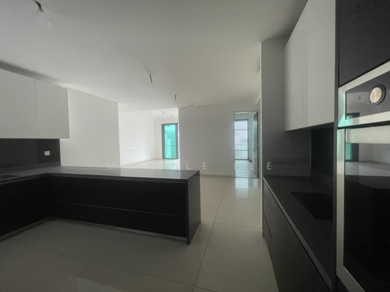 Kondominium untuk Dijual di The Light Collection IV - Mocole Lee - Kitchen - PropertyGuru.com.my