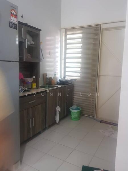 1-storey Terraced House for Sale in Hijauan Valdor (Sungai Jawi) - Yvonne Loh - Kitchen - PropertyGuru.com.my