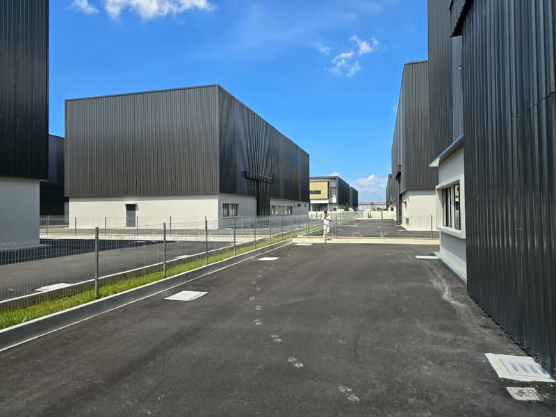 Detached Factory for Rent in Bandar Bukit Raja (Klang) - Elwin Chok - Exterior - PropertyGuru.com.my