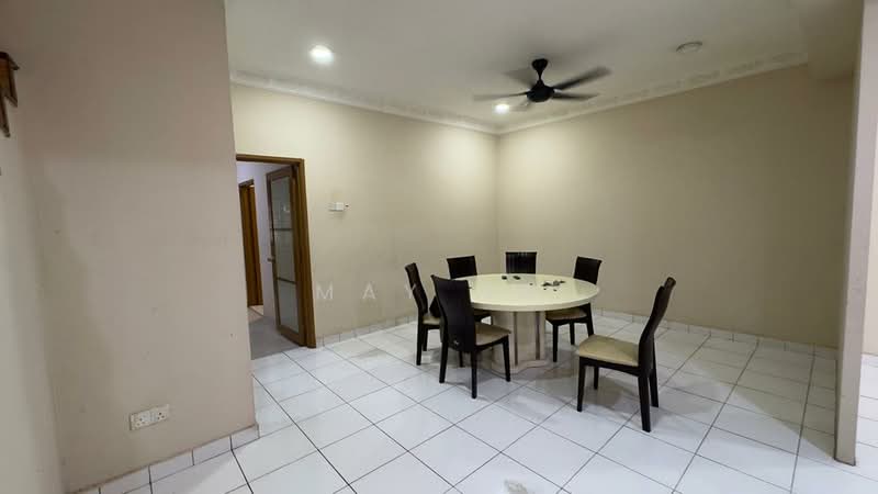 Terraced House for Sale in Bukit Rahman Putra (Sungai Buloh) - May Ng - Dining Room - PropertyGuru.com.my