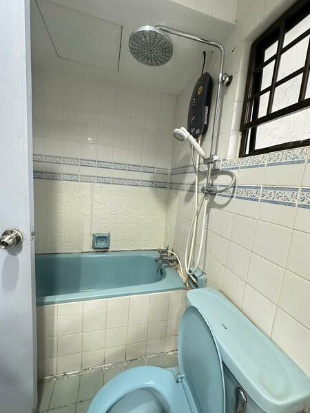 Condominium for Rent at Selat Horizon Condominium - BL Bong - Bathroom - PropertyGuru.com.my