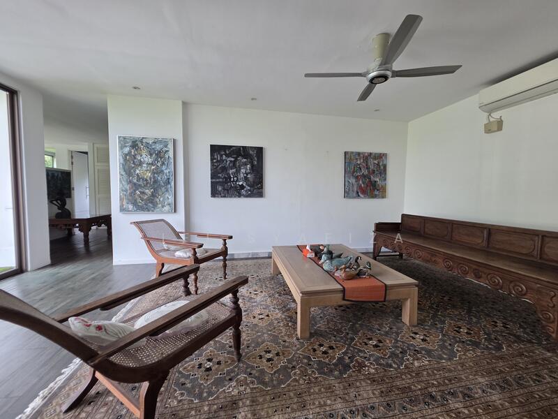 Rumah Banglo untuk Dijual di Ampang (Selangor) - Fifi Syafiza - Living Room - PropertyGuru.com.my