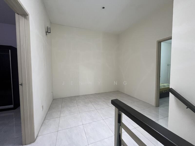 2-storey Terraced House for Sale in Ipoh (Perak) - Jenny Ng - Corridor - PropertyGuru.com.my