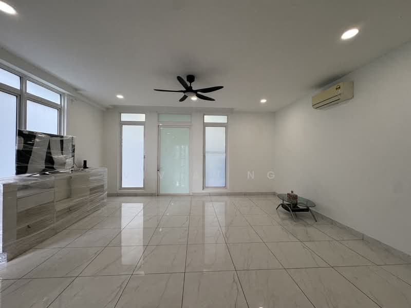 Twin Villa for Rent in Bandar Puteri Puchong (Puchong) - Vivian Ng - PropertyGuru.com.my