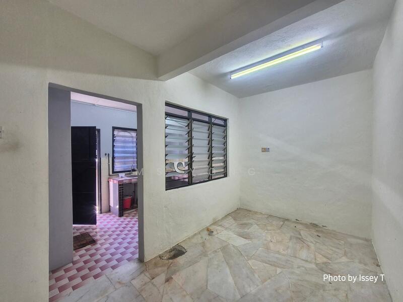 Untuk Dijual - Gunung Rapat Pekan Razaki Double Storey Terraced House For Sale Ipoh Perak