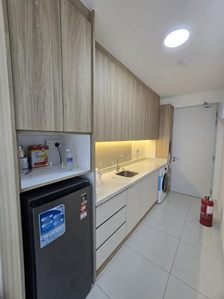 Servis Apartment untuk Dijual di Majestic Residence - Meifen Low - Kitchen - PropertyGuru.com.my