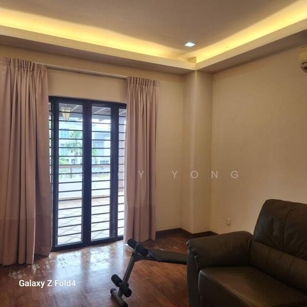 Bungalow House for Sale in Bukit Rahman Putra (Sungai Buloh) - Peggy Yong - Living Room - PropertyGuru.com.my