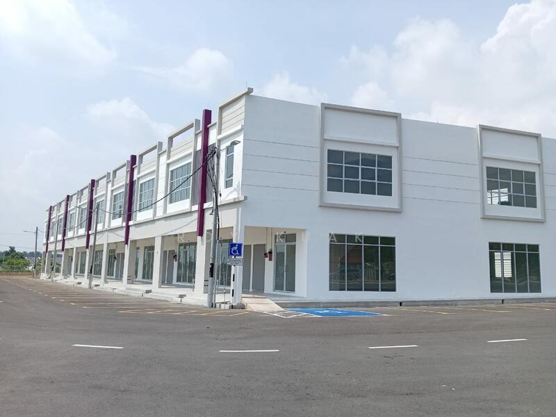 Shop / Office for Rent in Tasek Gelugor (Penang) - Roy Kuak - Exterior - PropertyGuru.com.my