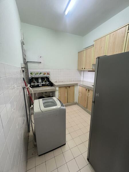 For Rent - Kenari Court